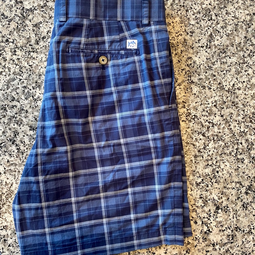 Southern Tide plaid shorts size 36